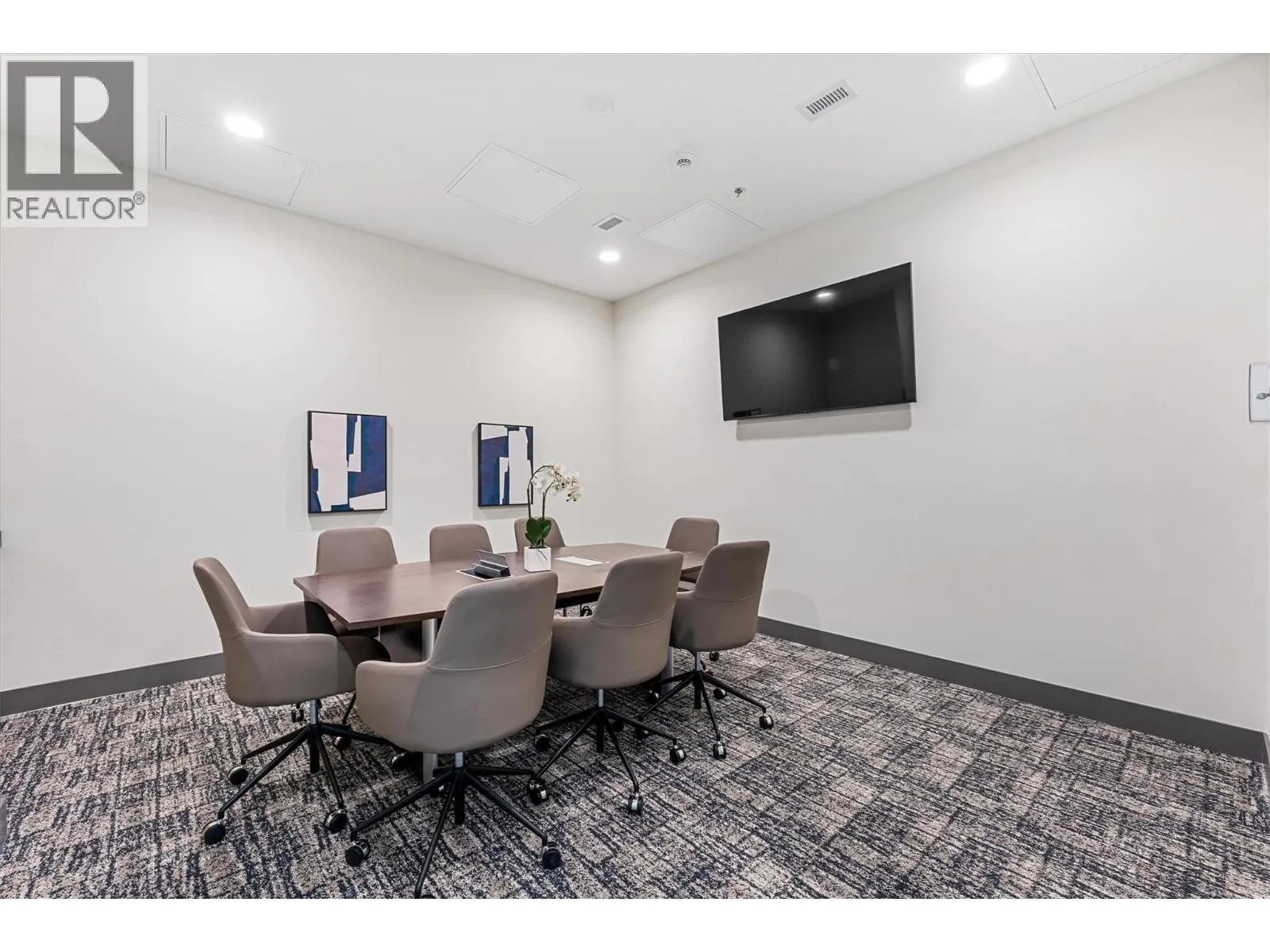 1626 Water Street Unit# 2205
