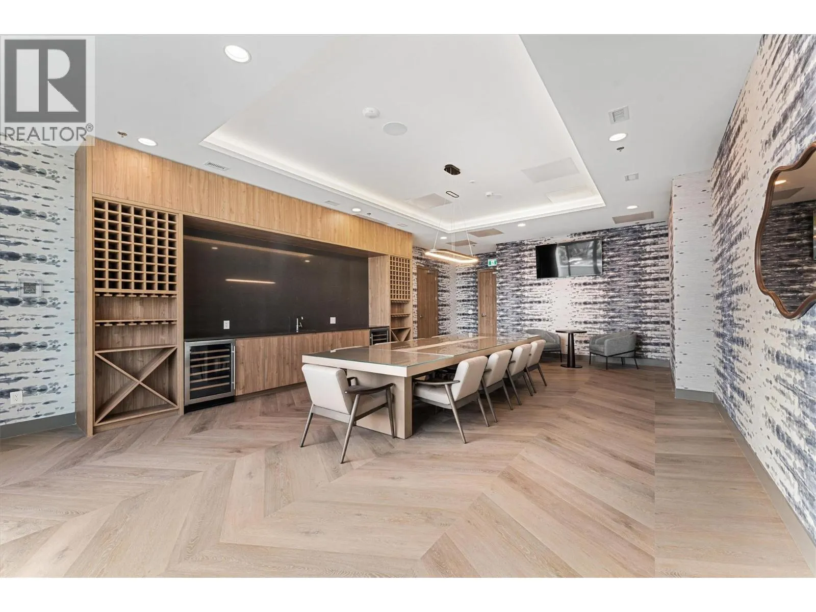 1626 Water Street Unit# 2205
