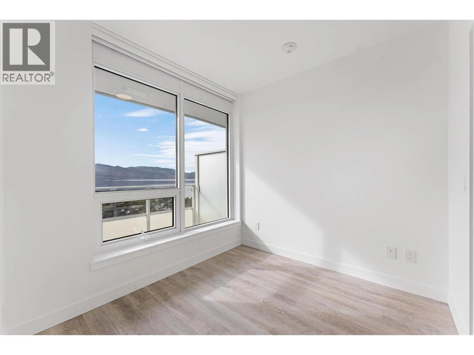 1626 Water Street Unit# 2205