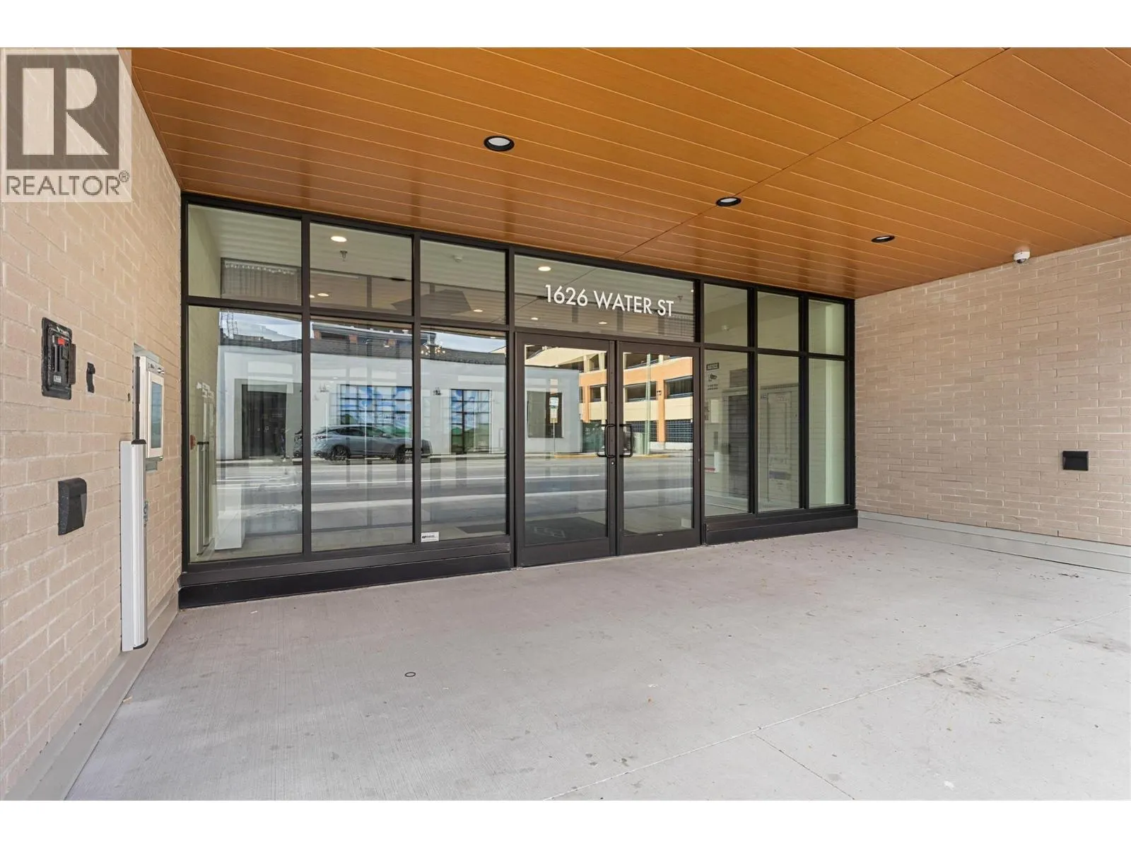 1626 Water Street Unit# 2205