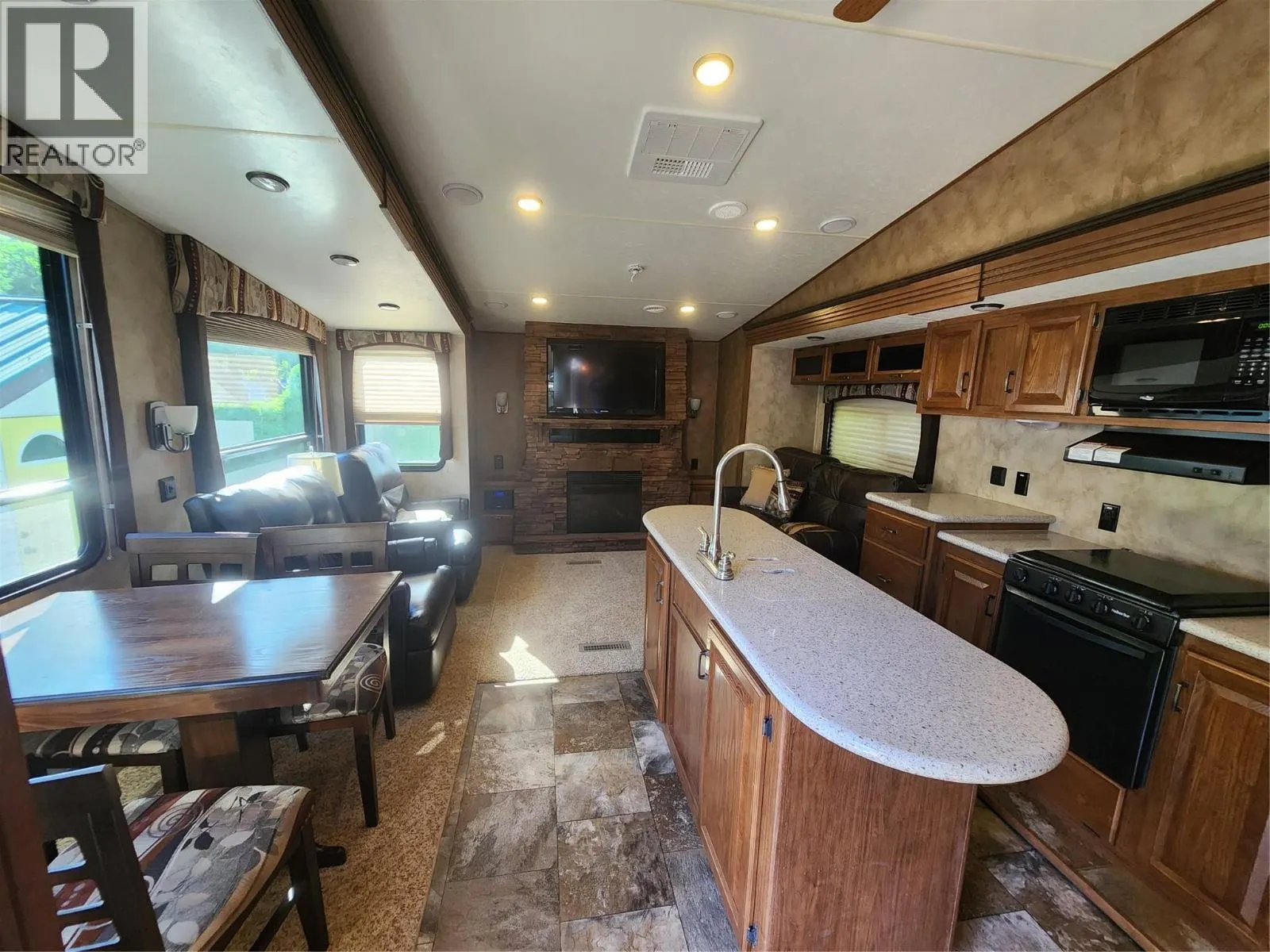 3980 Squilax- Anglemont Road Unit# 279