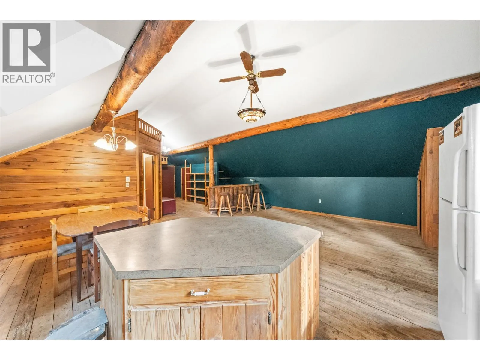 860 Balsam Road
