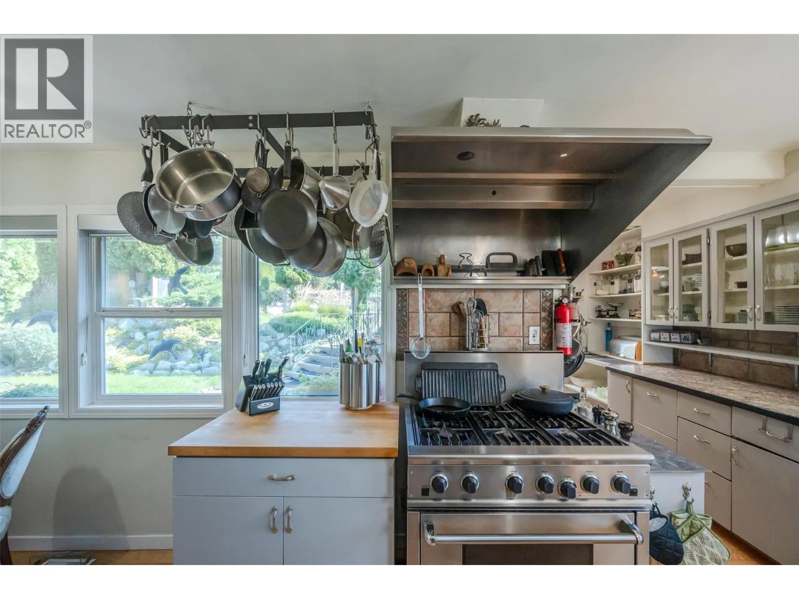 153 Lower Bench Road