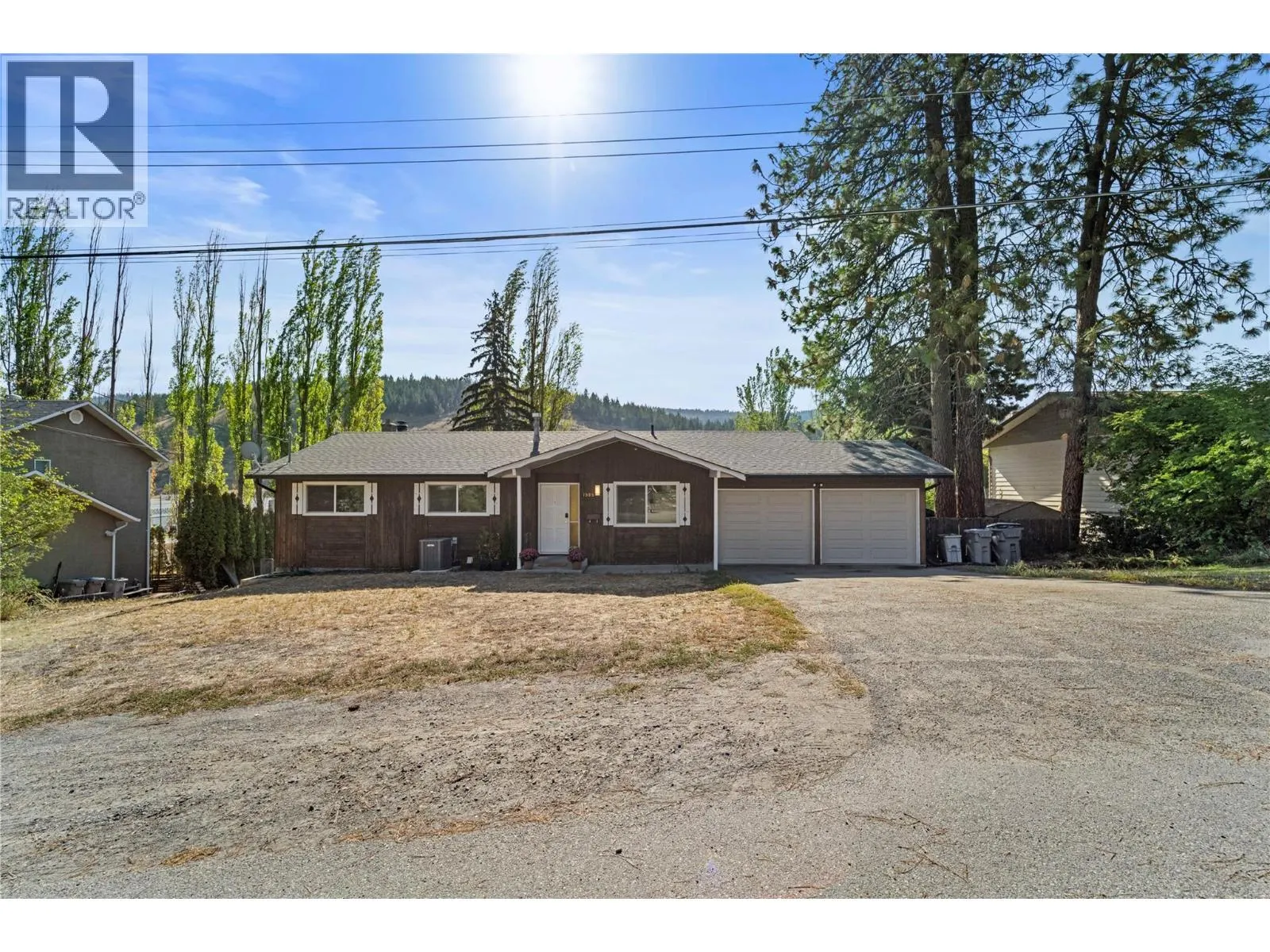 1525 Mt. Dufferin Crescent