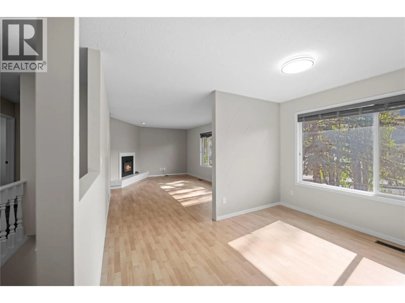 1525 Mt. Dufferin Crescent