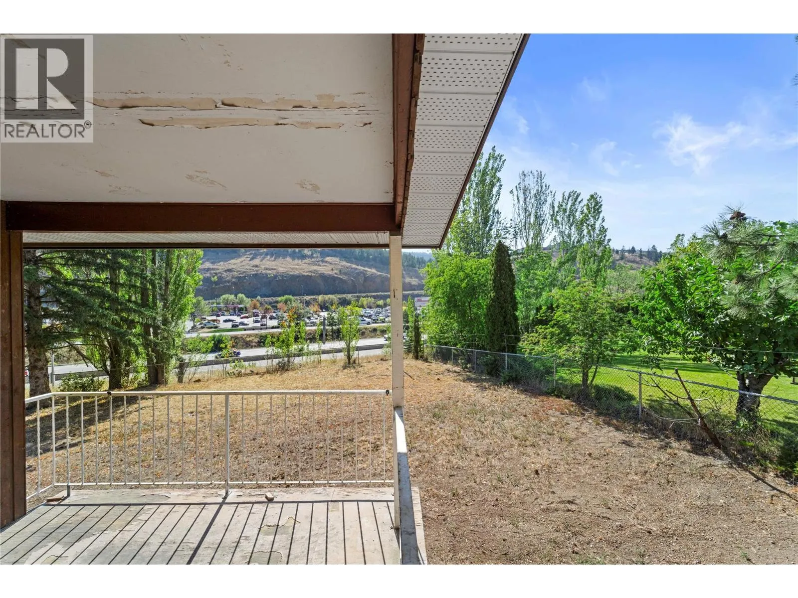1525 Mt. Dufferin Crescent