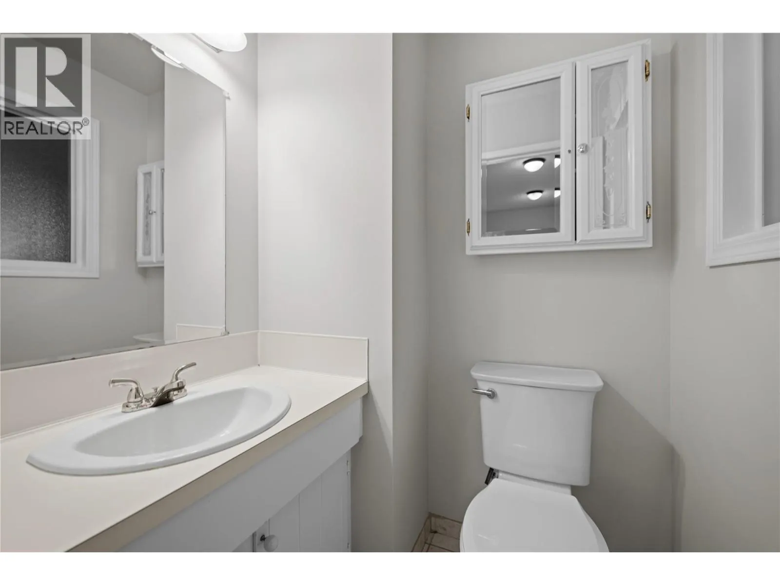 1525 Mt. Dufferin Crescent