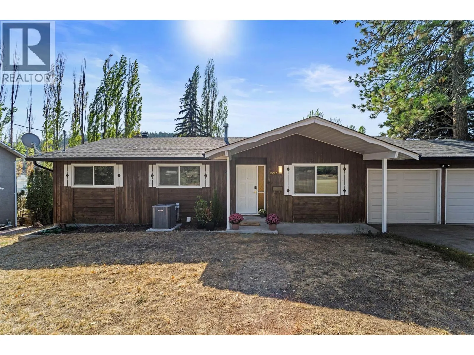 1525 Mt. Dufferin Crescent
