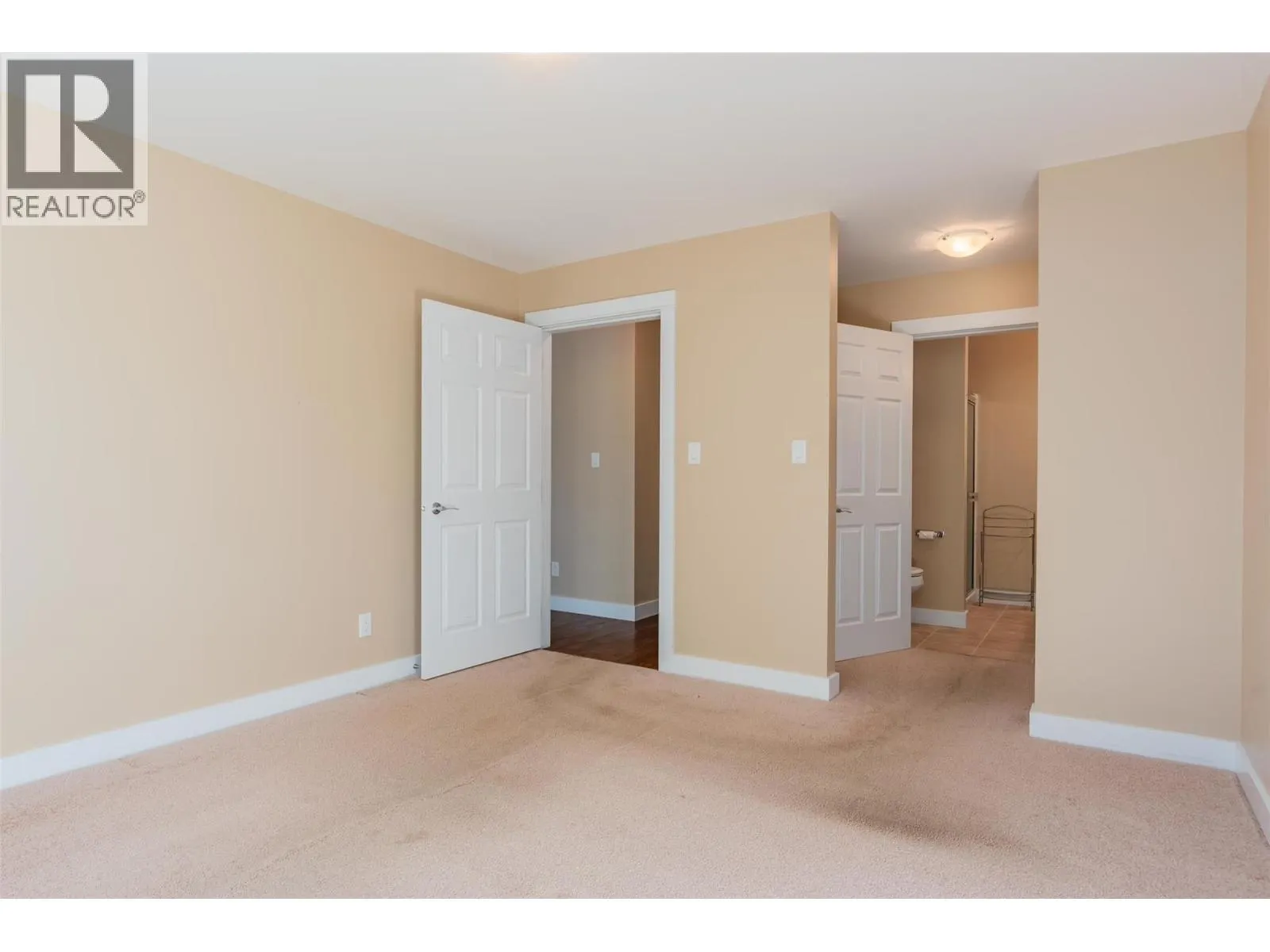 4200 Grandview Drive Unit# 135