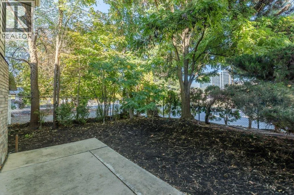 1950 Burtch Road Unit# 10