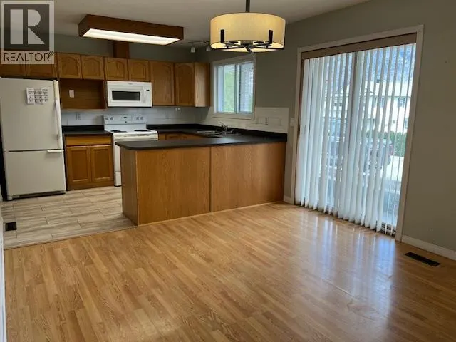 4008 LOBELIA Drive