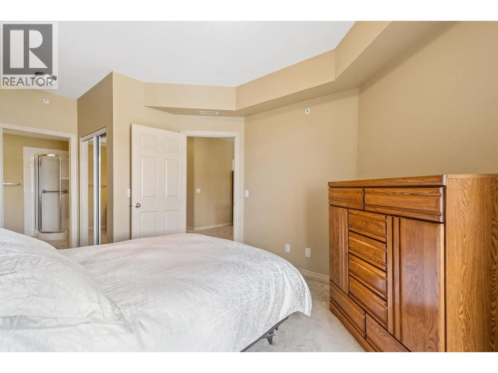 3570 Woodsdale Road Unit# 303