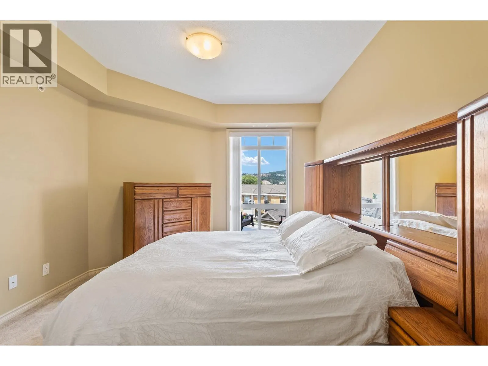 3570 Woodsdale Road Unit# 303