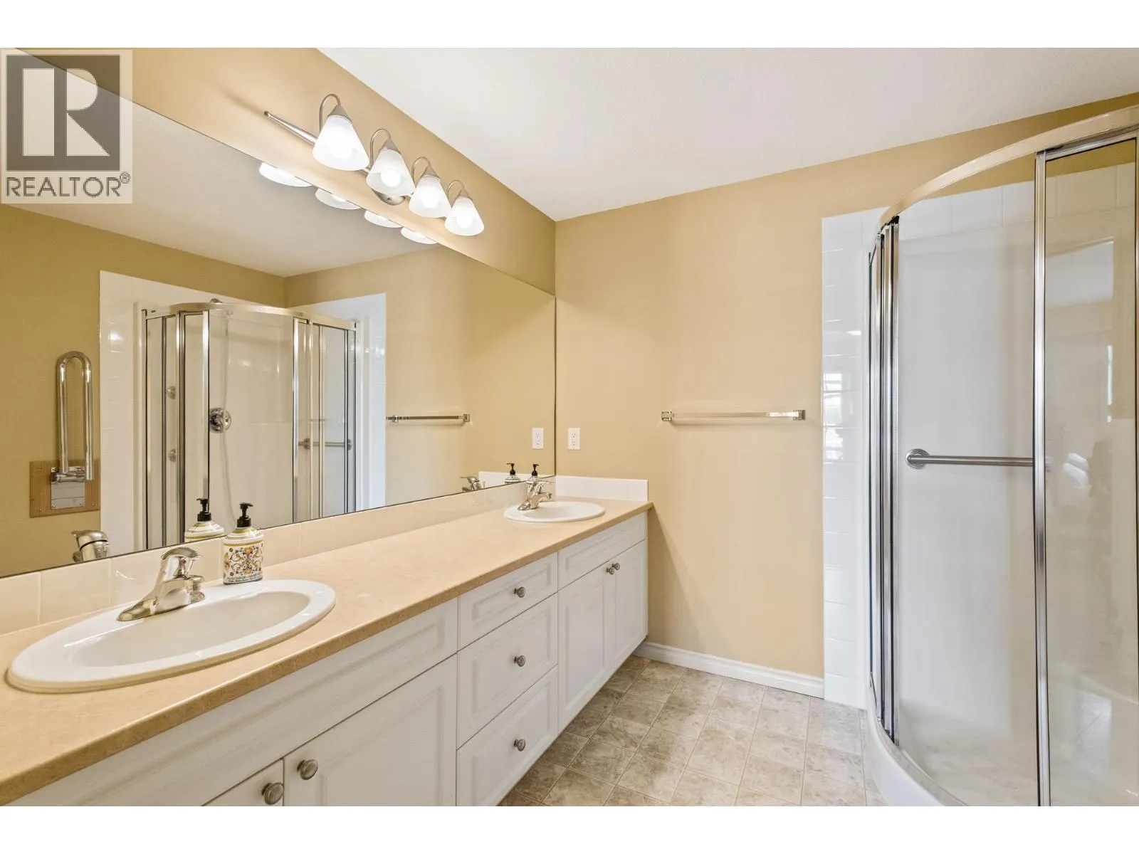 3570 Woodsdale Road Unit# 303