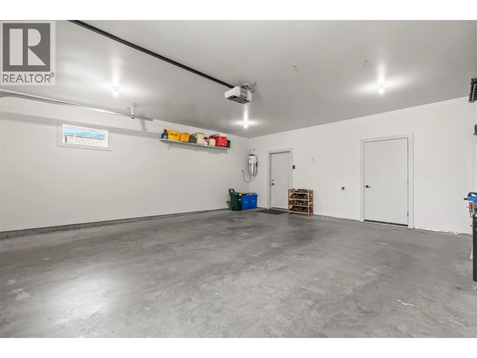 2444 York Avenue Unit# 10