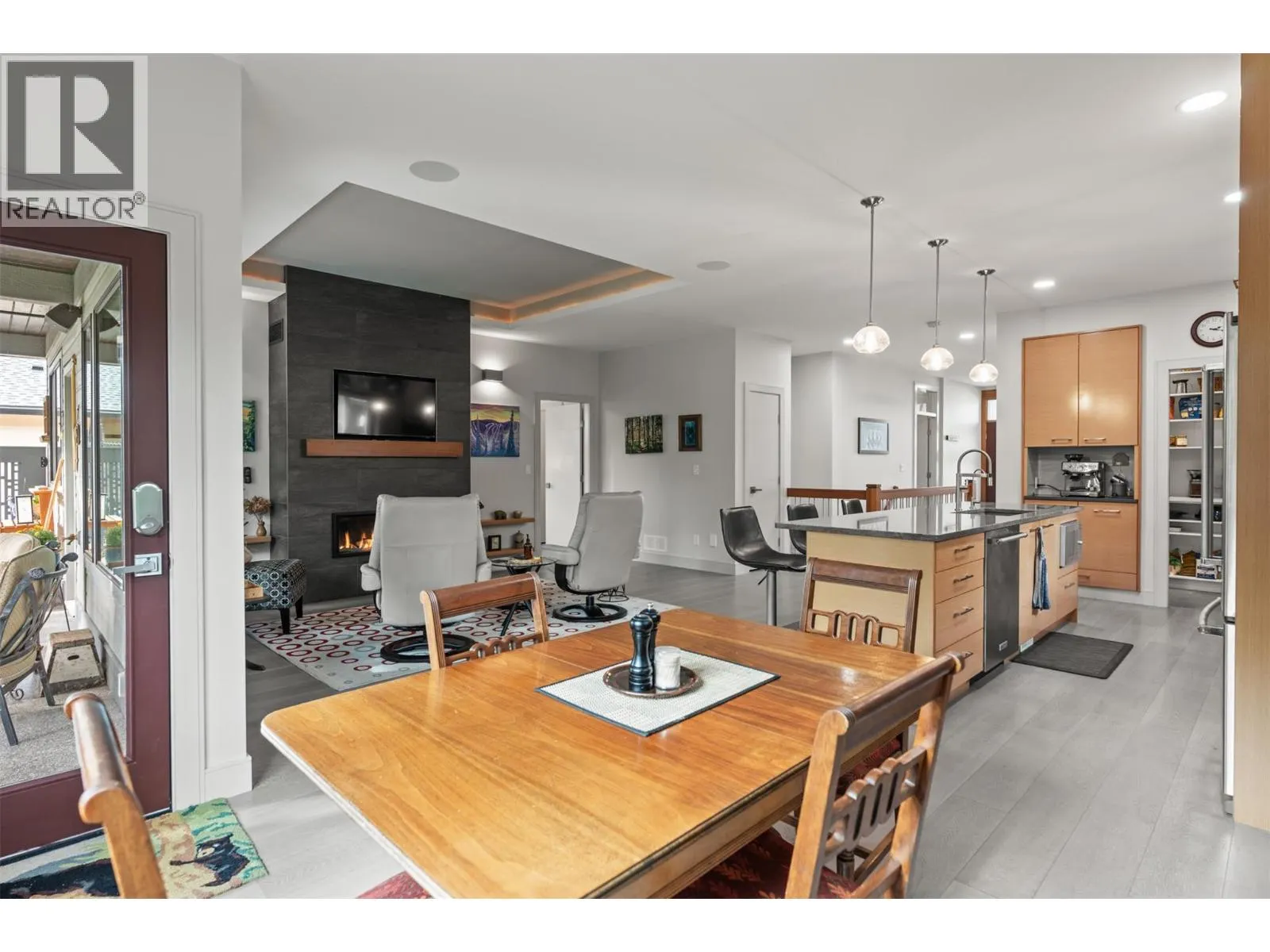 2444 York Avenue Unit# 10