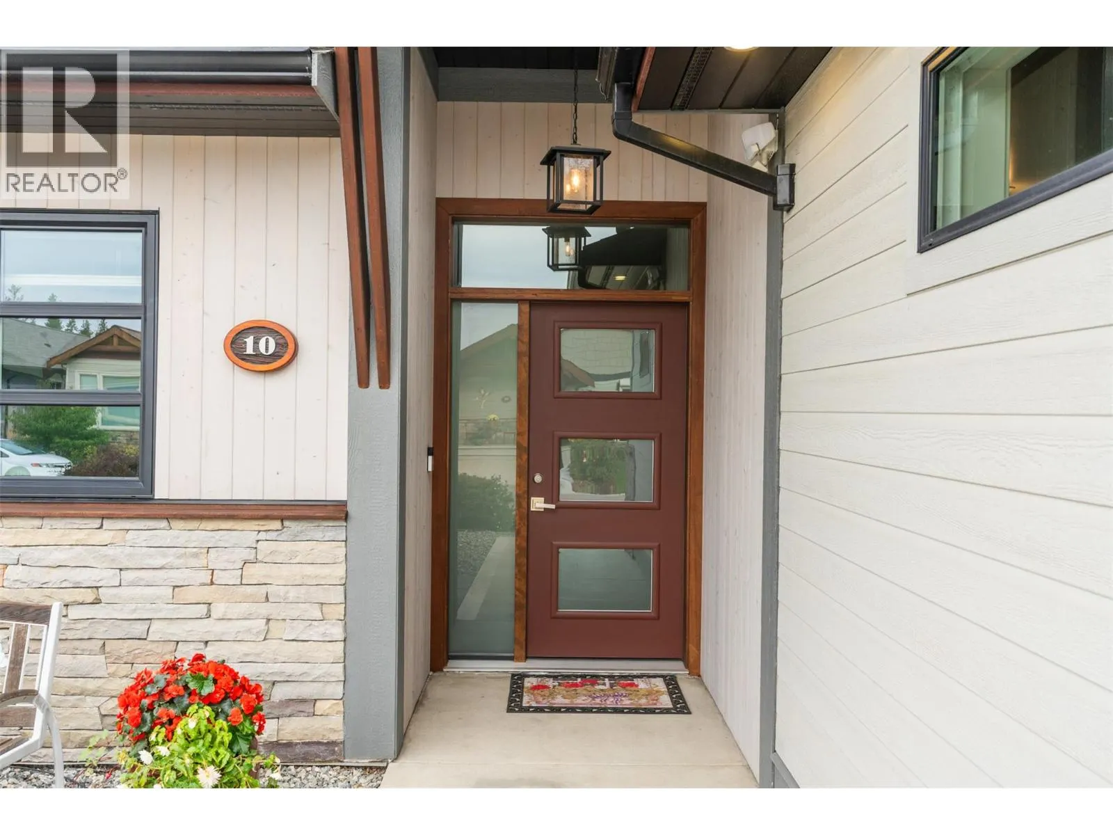 2444 York Avenue Unit# 10