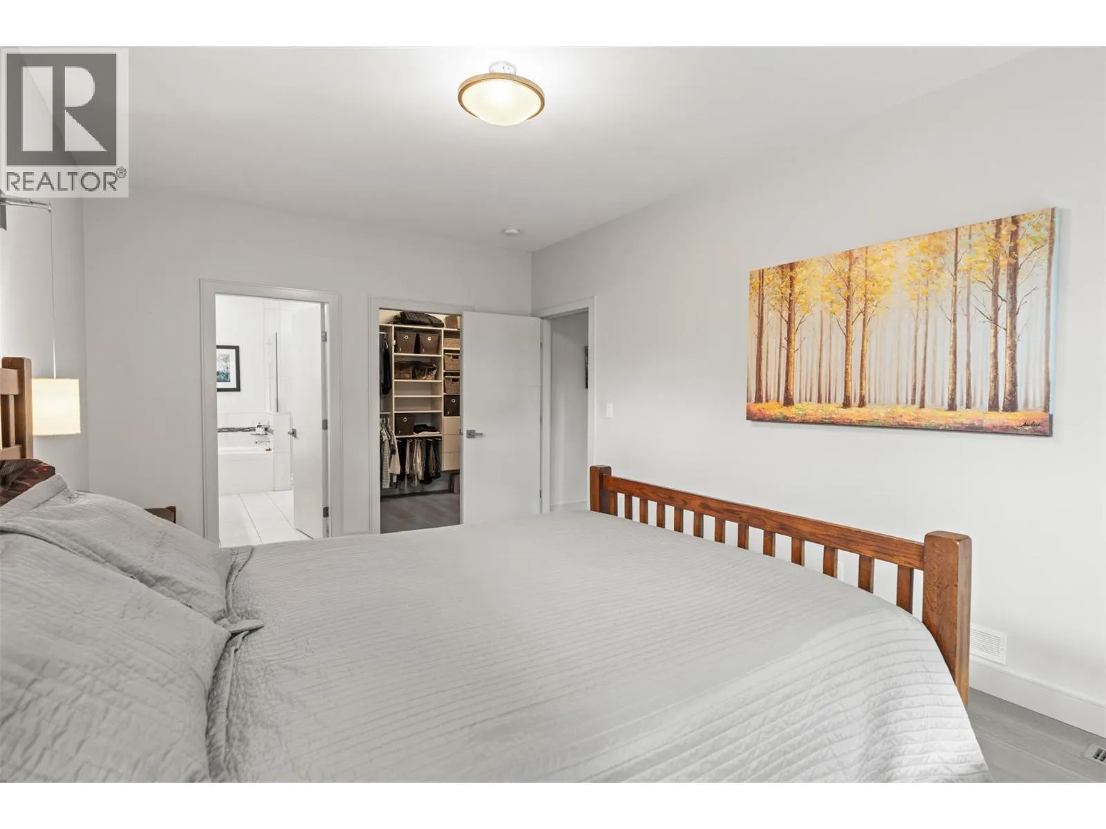 2444 York Avenue Unit# 10