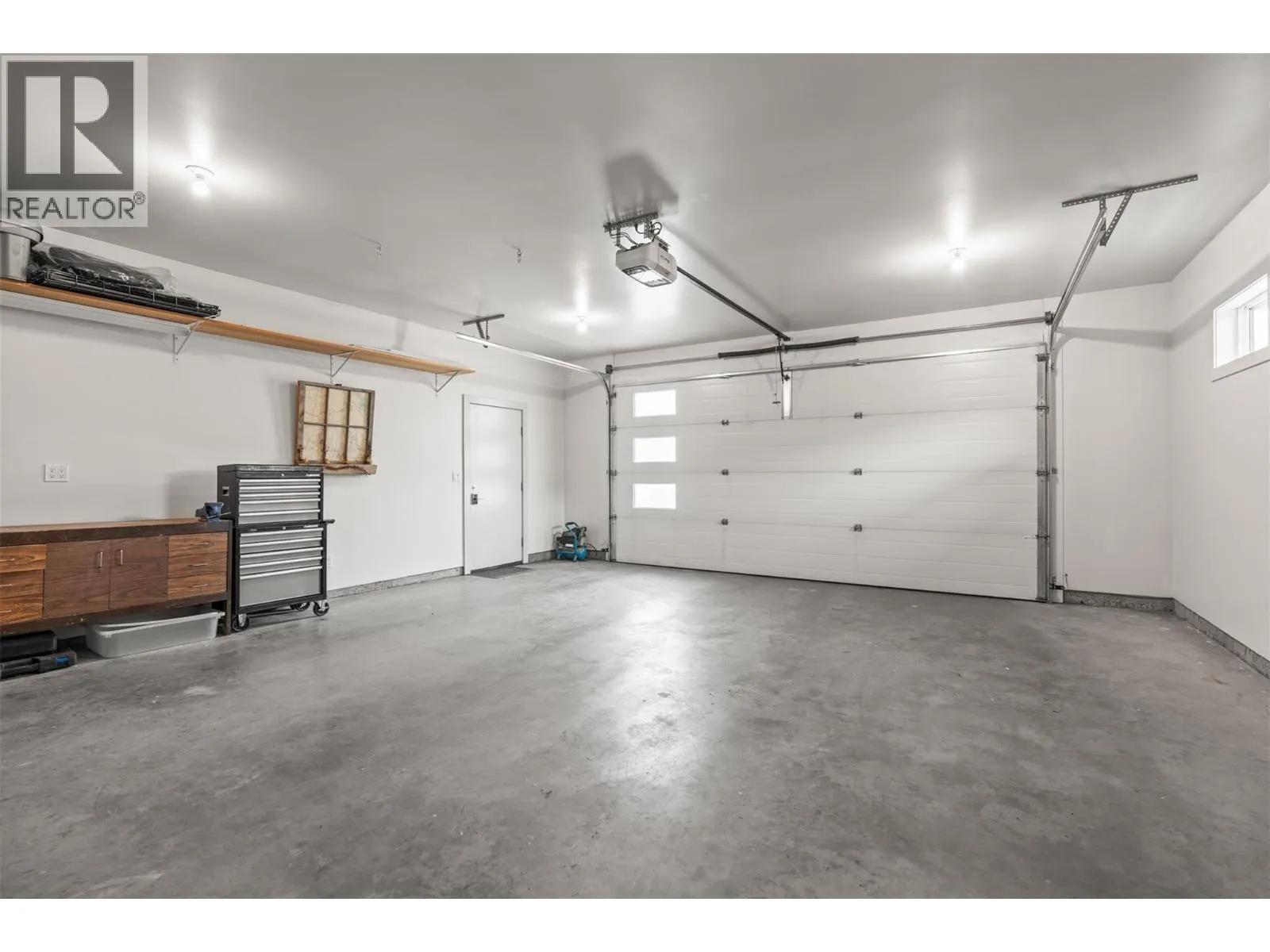 2444 York Avenue Unit# 10