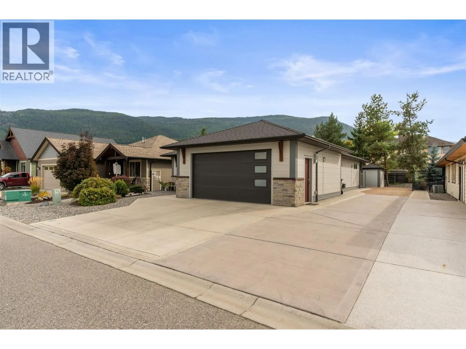 2444 York Avenue Unit# 10