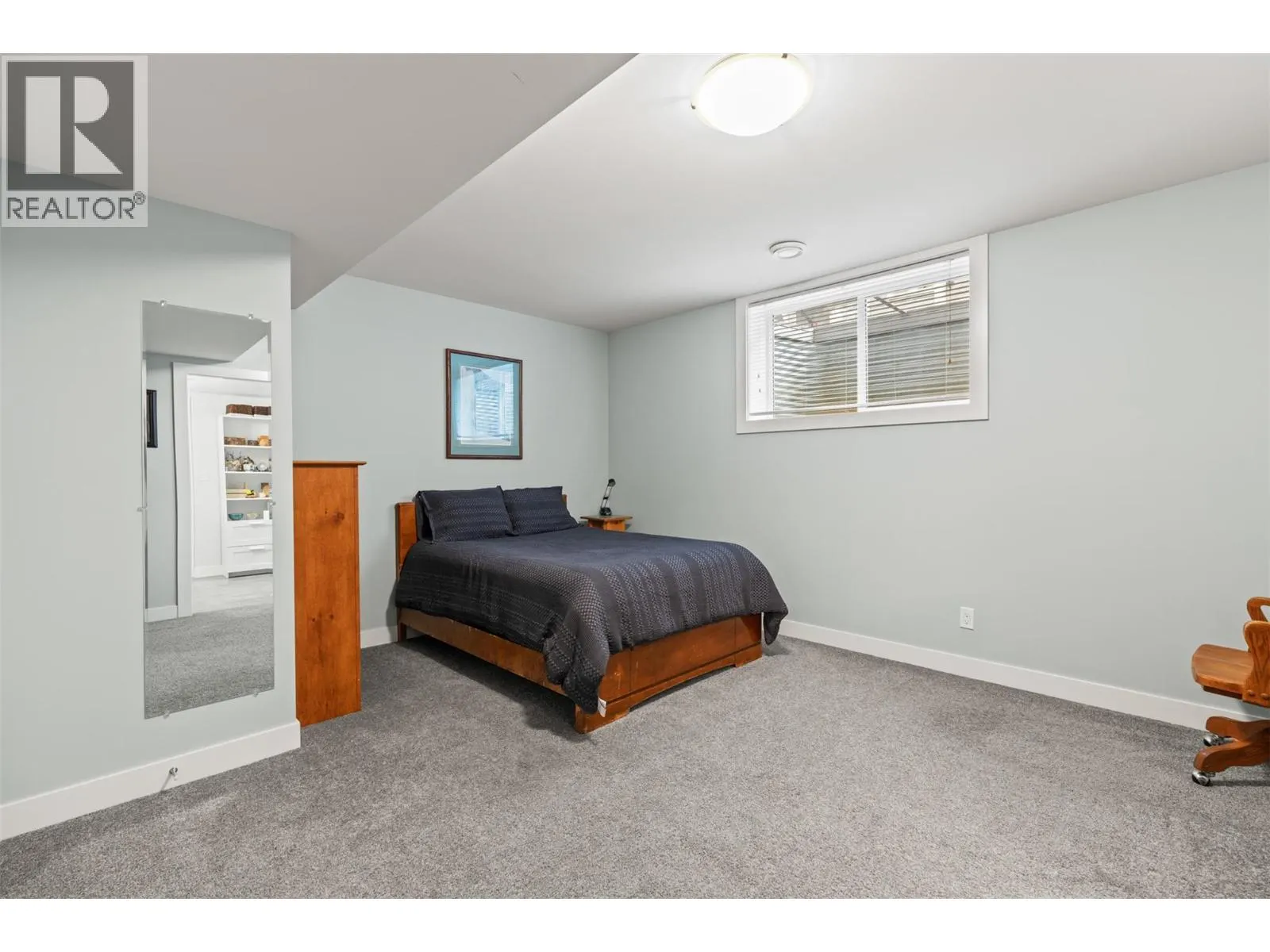 2444 York Avenue Unit# 10