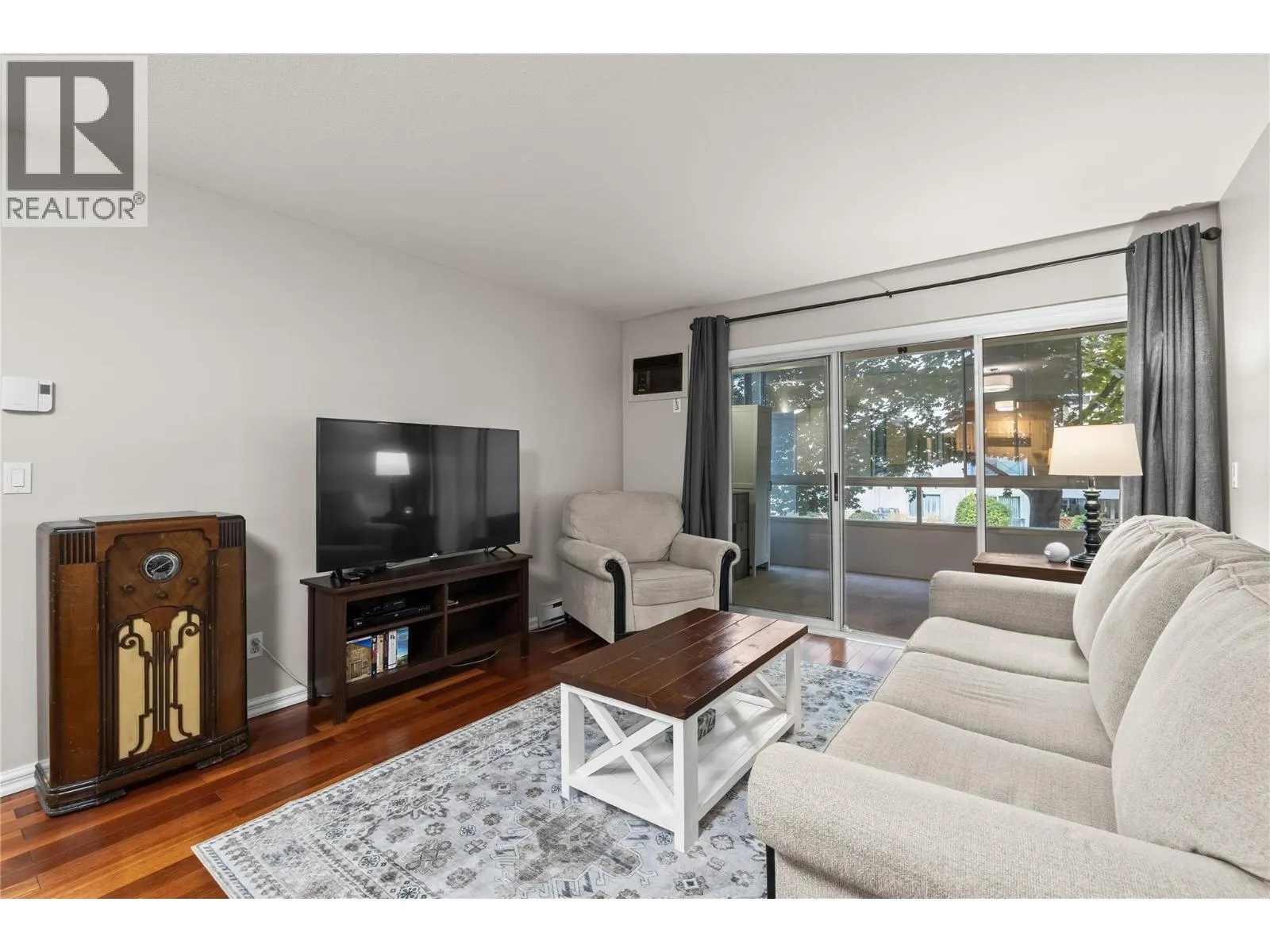 200 Hollywood Road Unit# 205