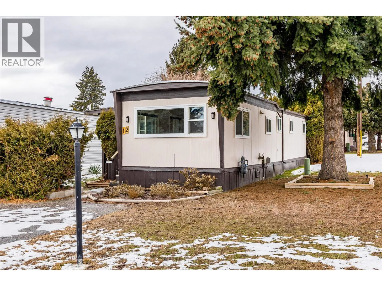 1881 Boucherie Road Unit# 12