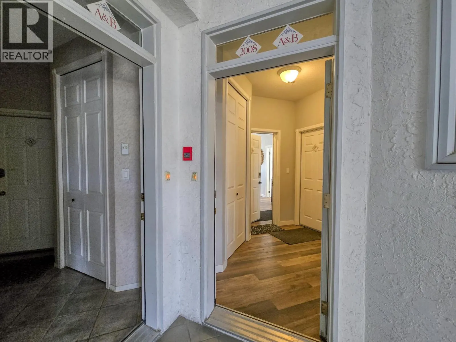 5052 Riverview Road Unit# 2008A
