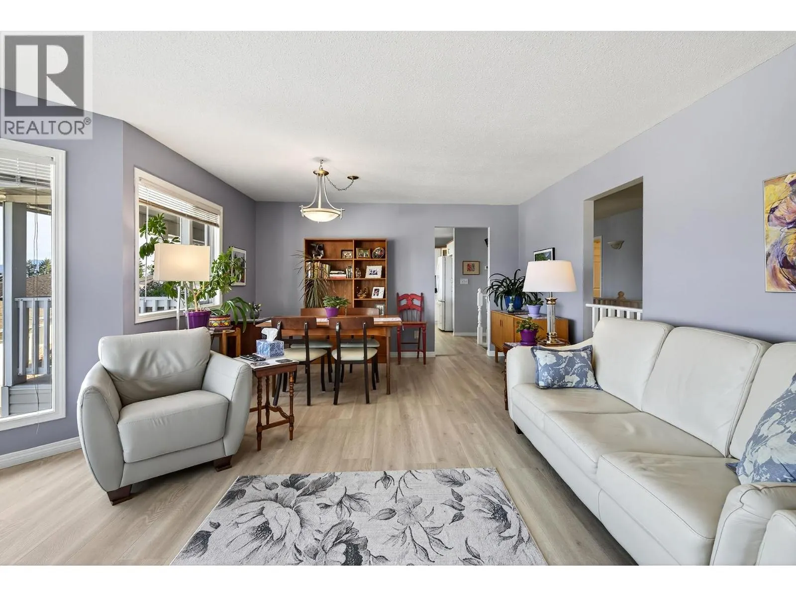 2030 Van Horne Drive Unit# 33