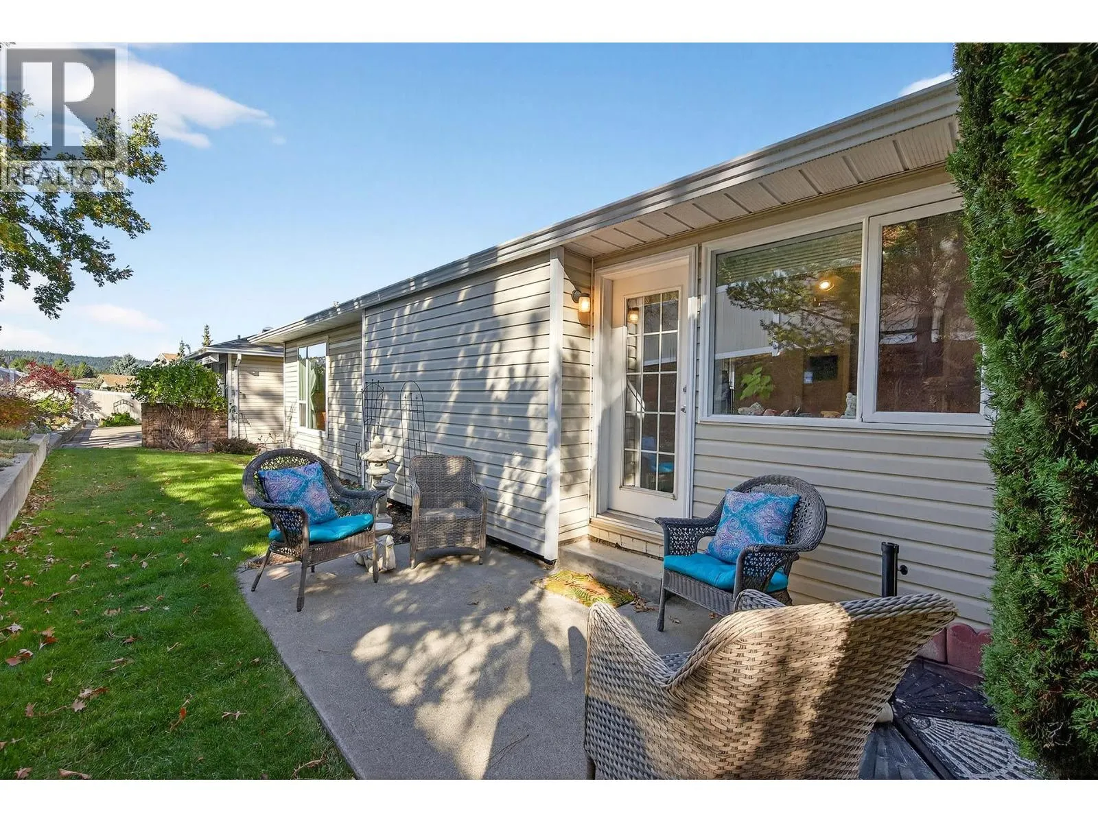 2030 Van Horne Drive Unit# 33