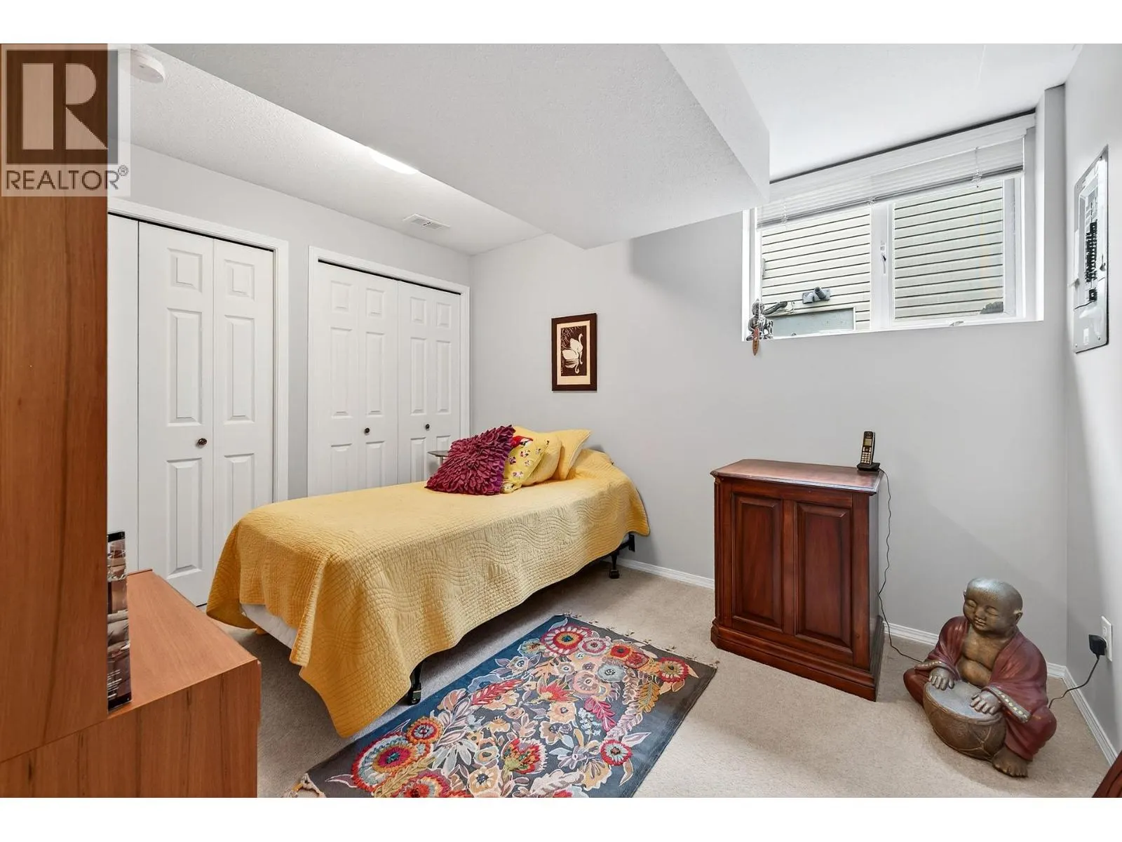 2030 Van Horne Drive Unit# 33