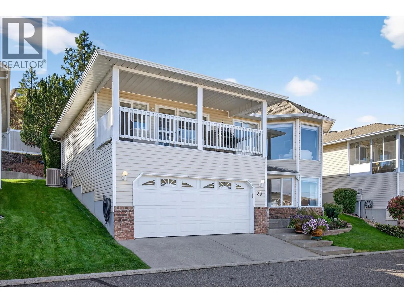 2030 Van Horne Drive Unit# 33