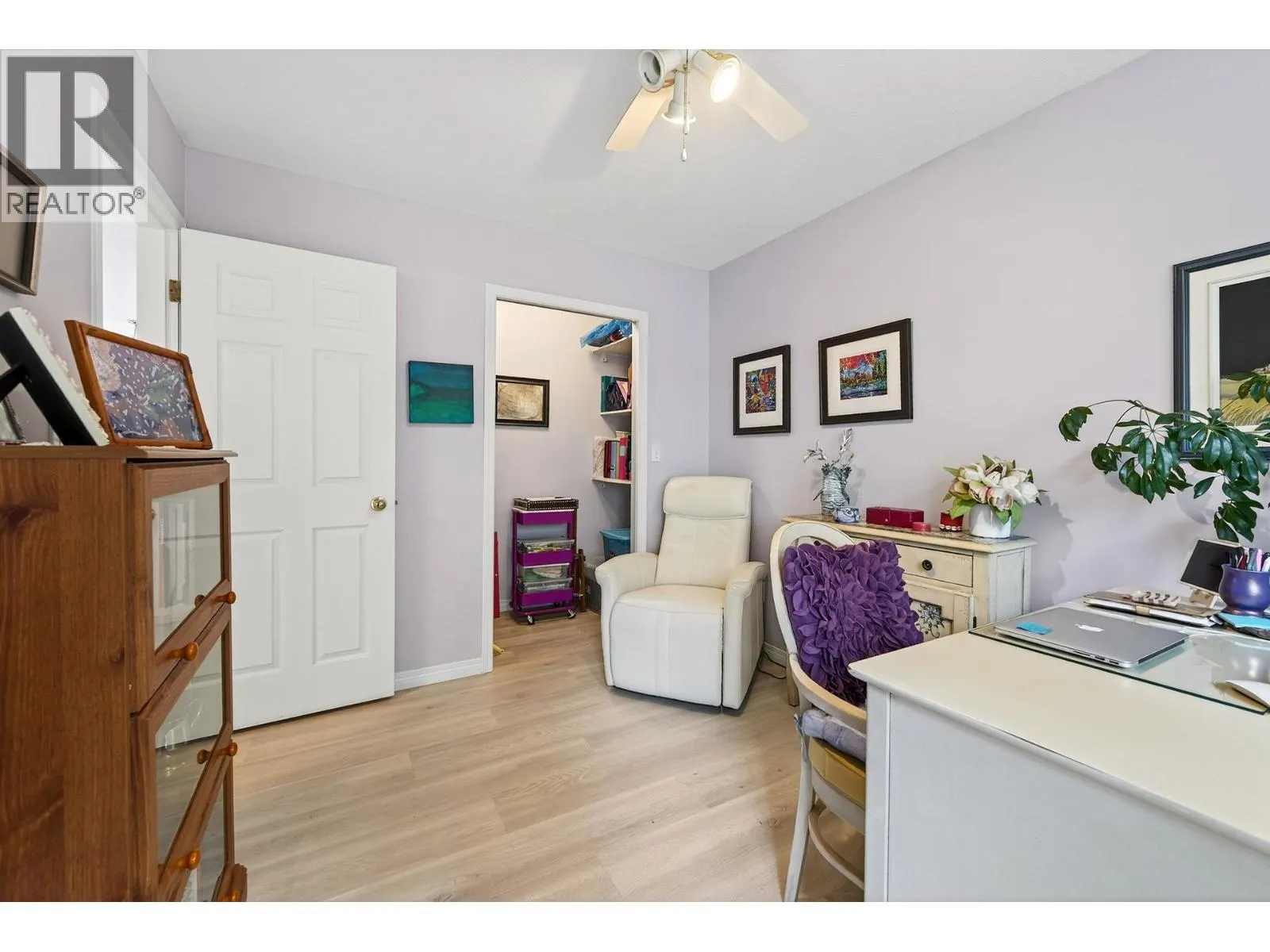 2030 Van Horne Drive Unit# 33