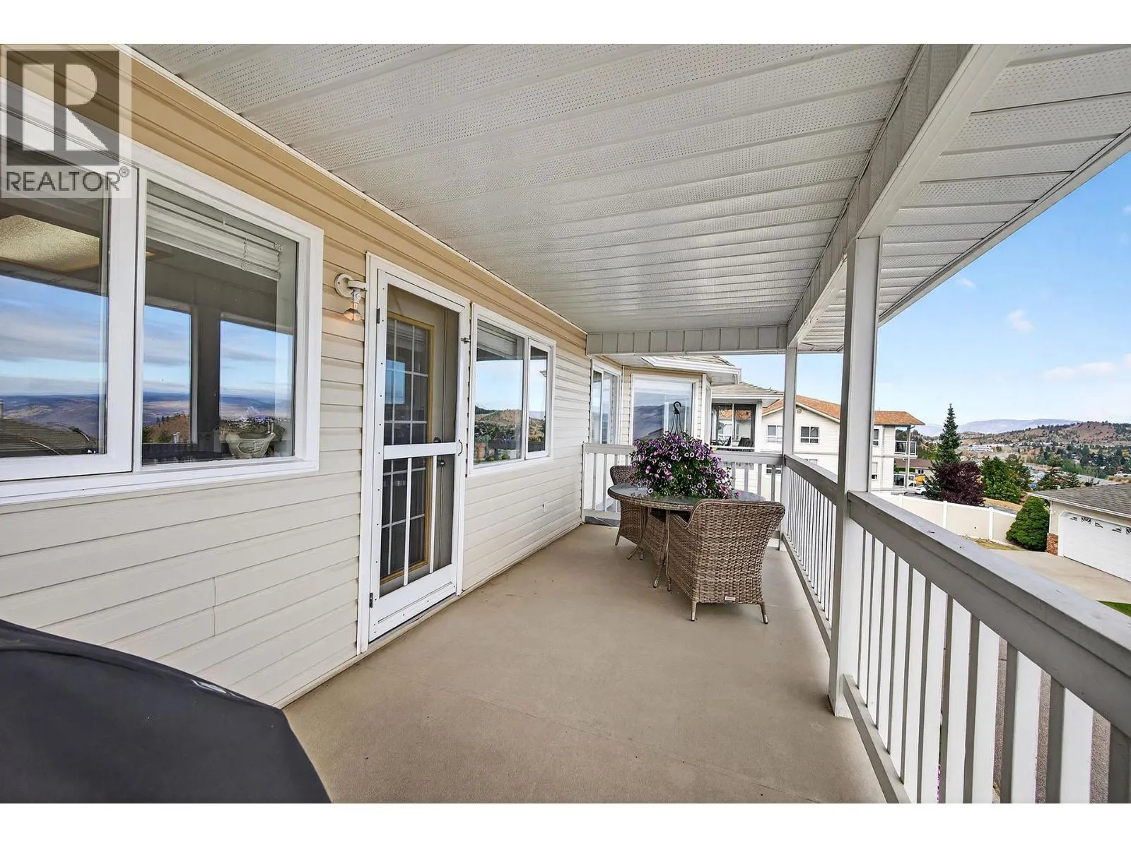 2030 Van Horne Drive Unit# 33