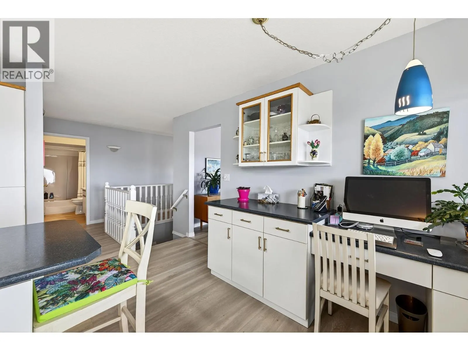 2030 Van Horne Drive Unit# 33