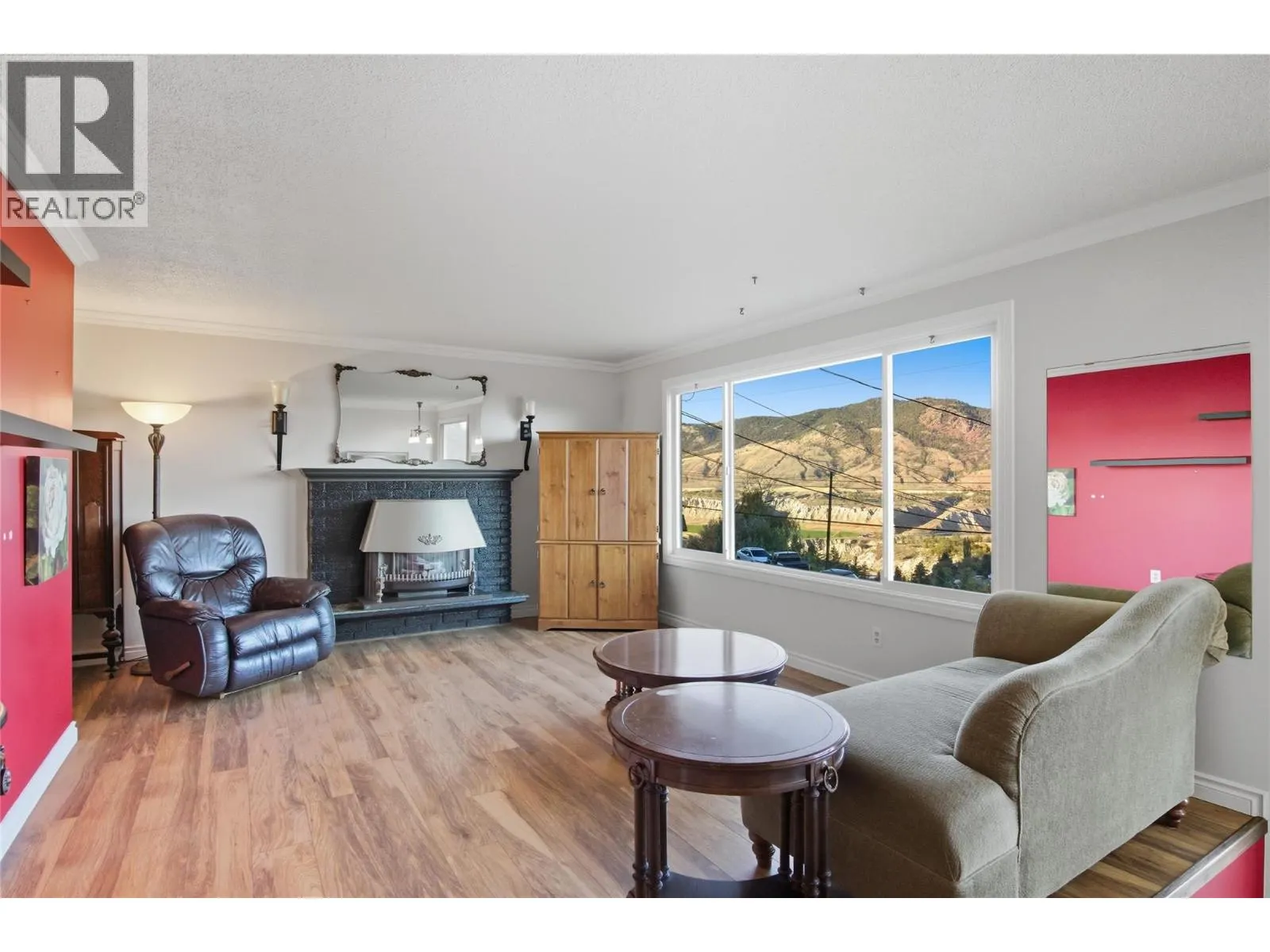 1047 Lamar Place