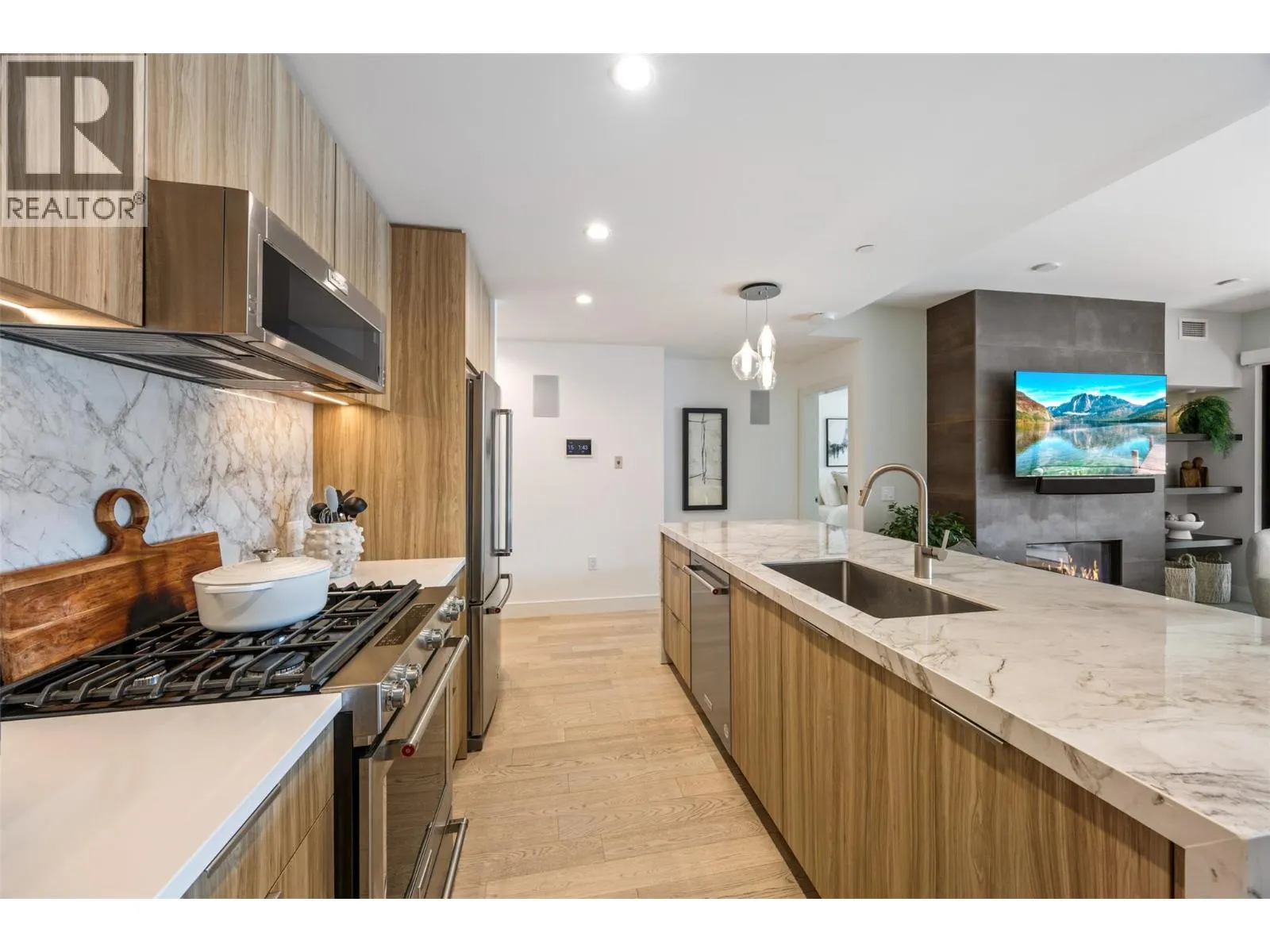3000 Ariva Drive Unit# 3308