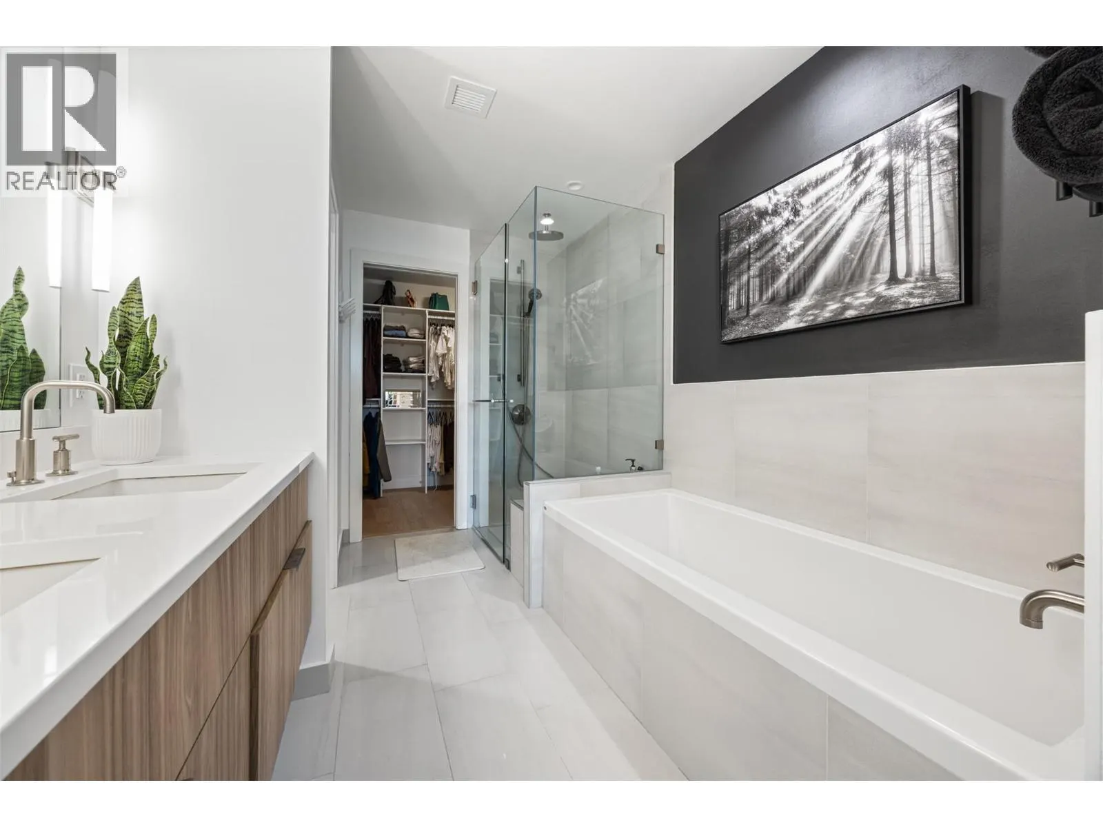 3000 Ariva Drive Unit# 3308