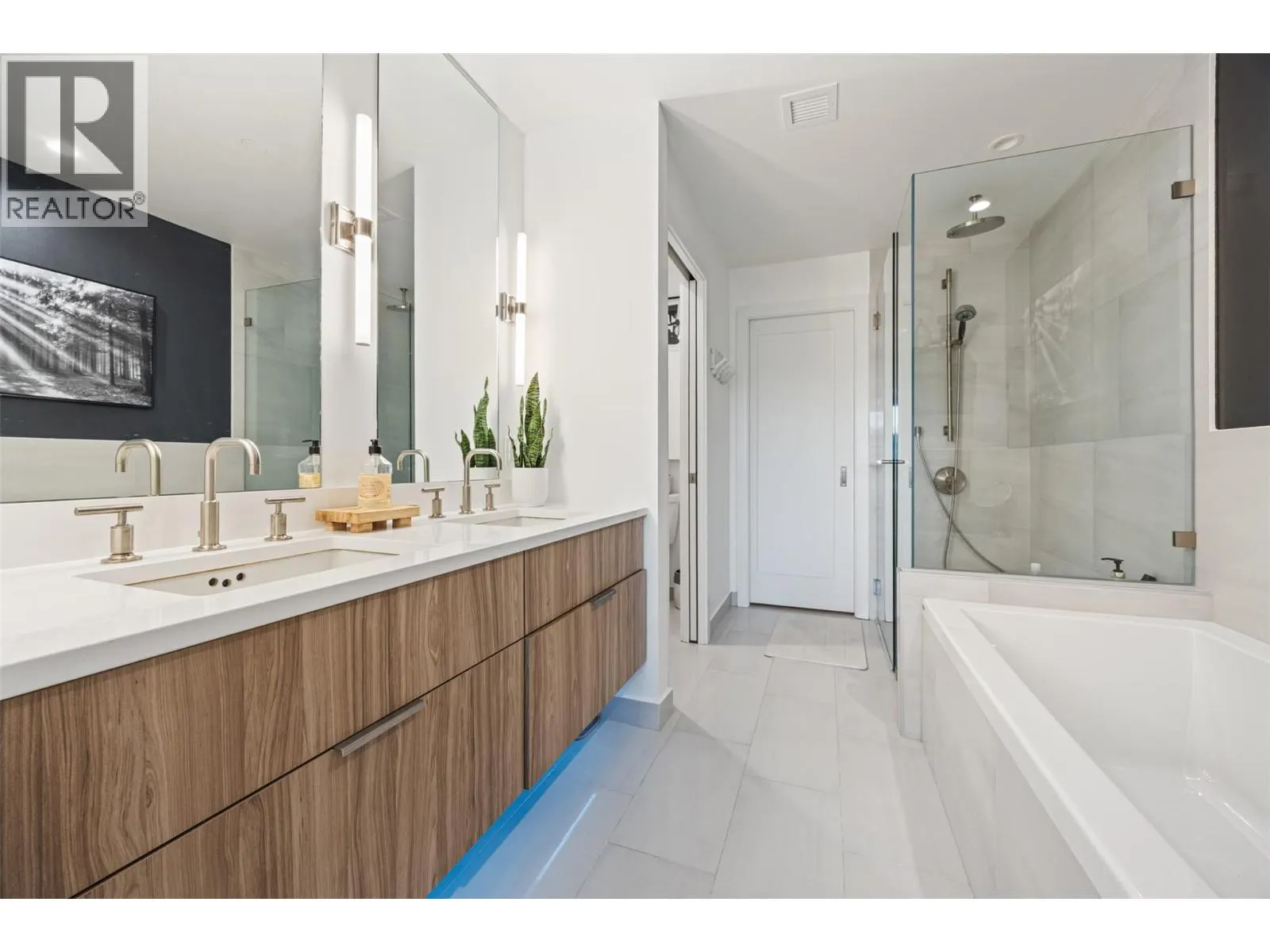 3000 Ariva Drive Unit# 3308