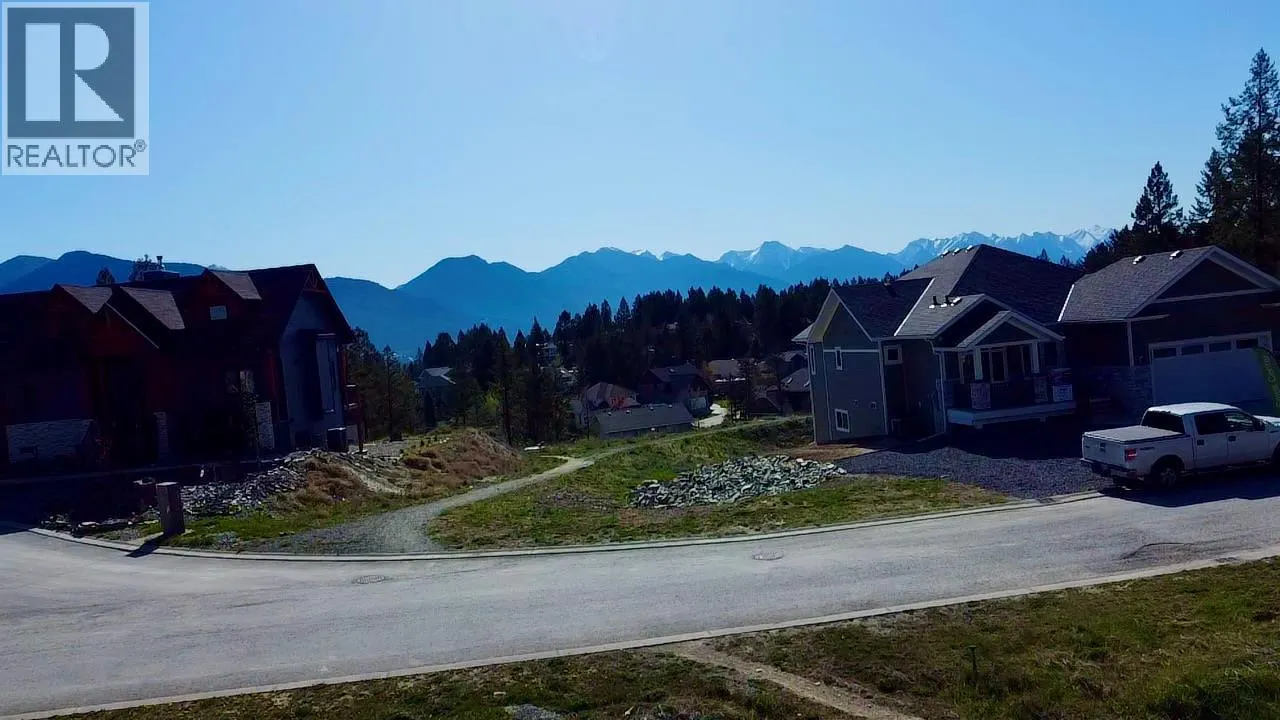 1542 Pine Ridge Mountain Place Lot# 13