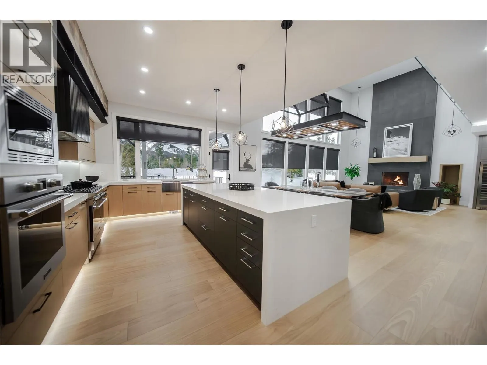 31 Mammoth Drive