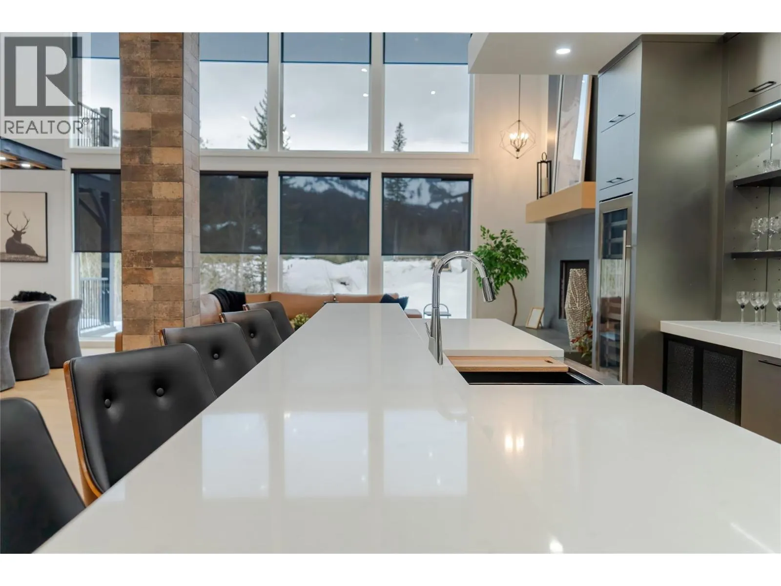 31 Mammoth Drive