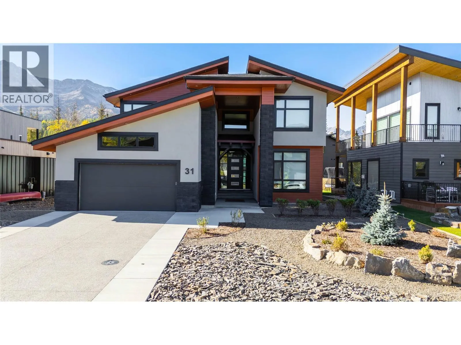 31 Mammoth Drive