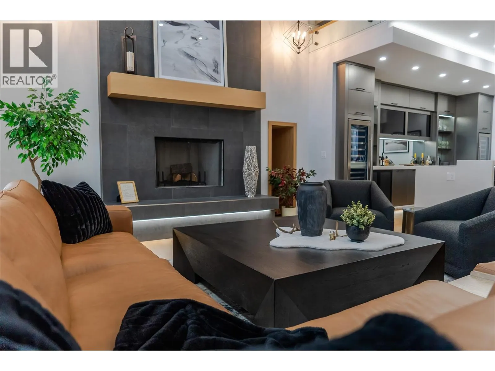 31 Mammoth Drive