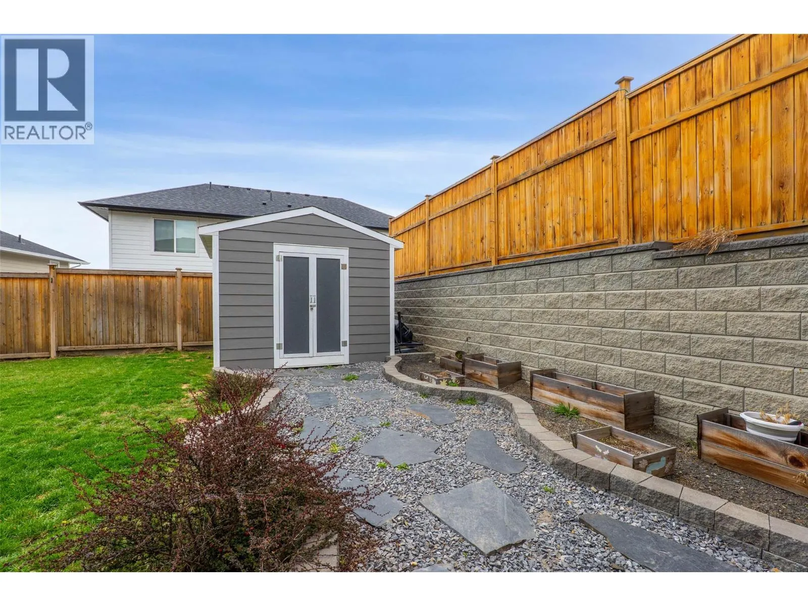 2270 SADDLEBACK Drive