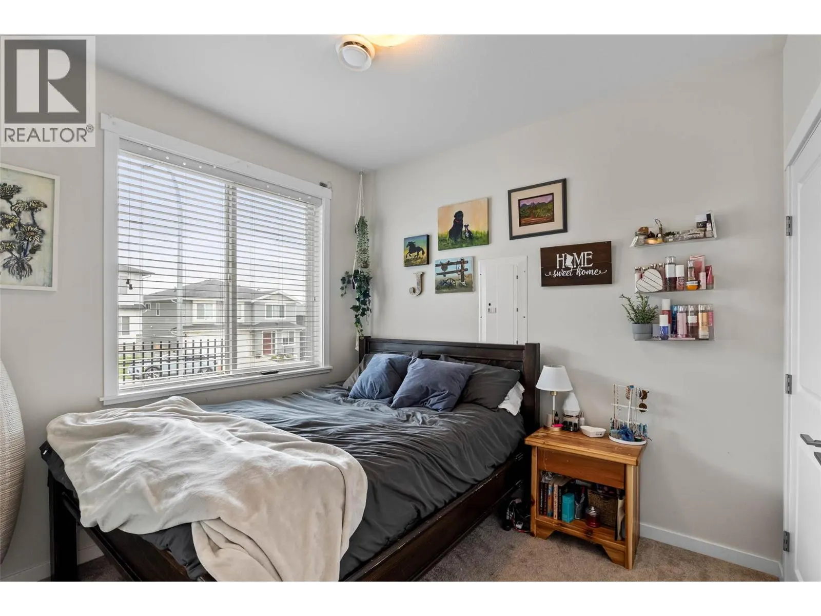 2270 SADDLEBACK Drive