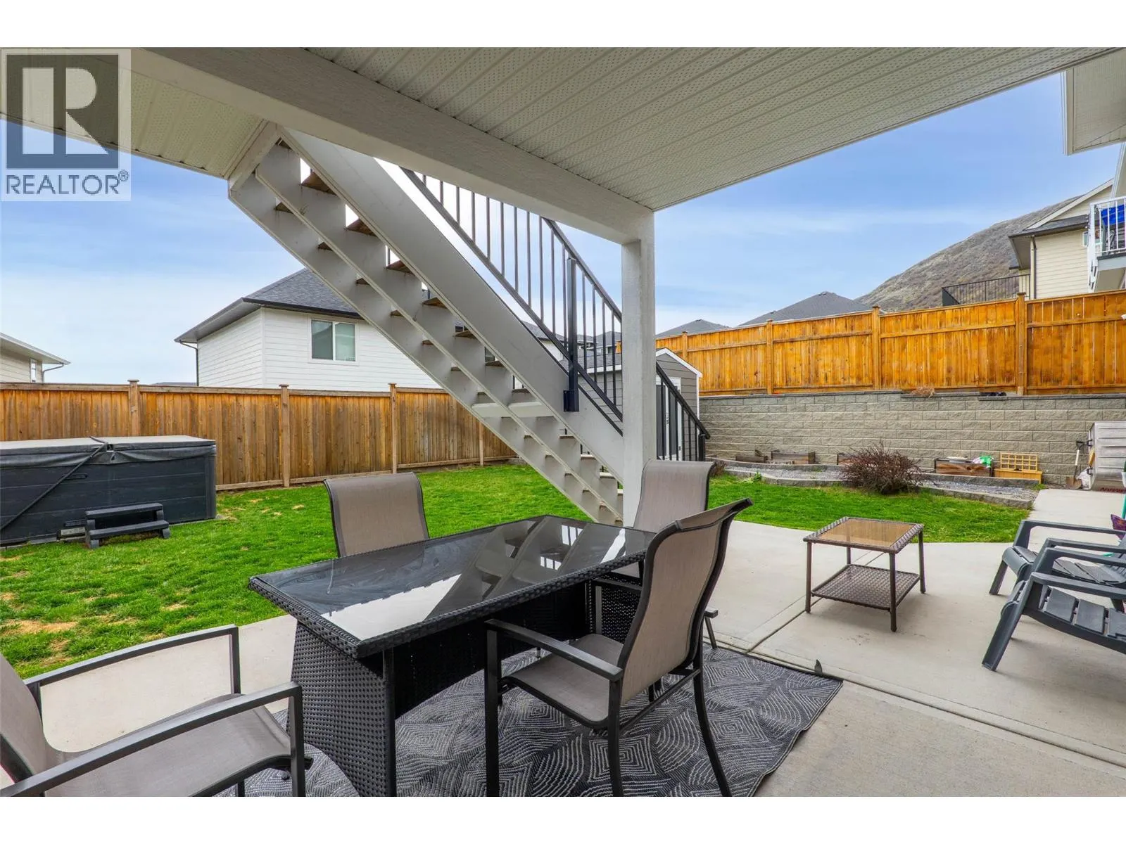 2270 SADDLEBACK Drive