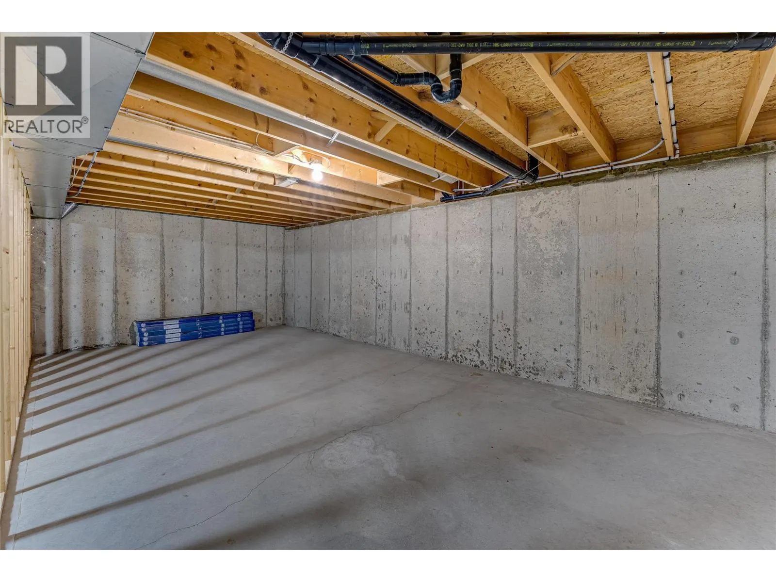 3900 27 Avenue Unit# 36