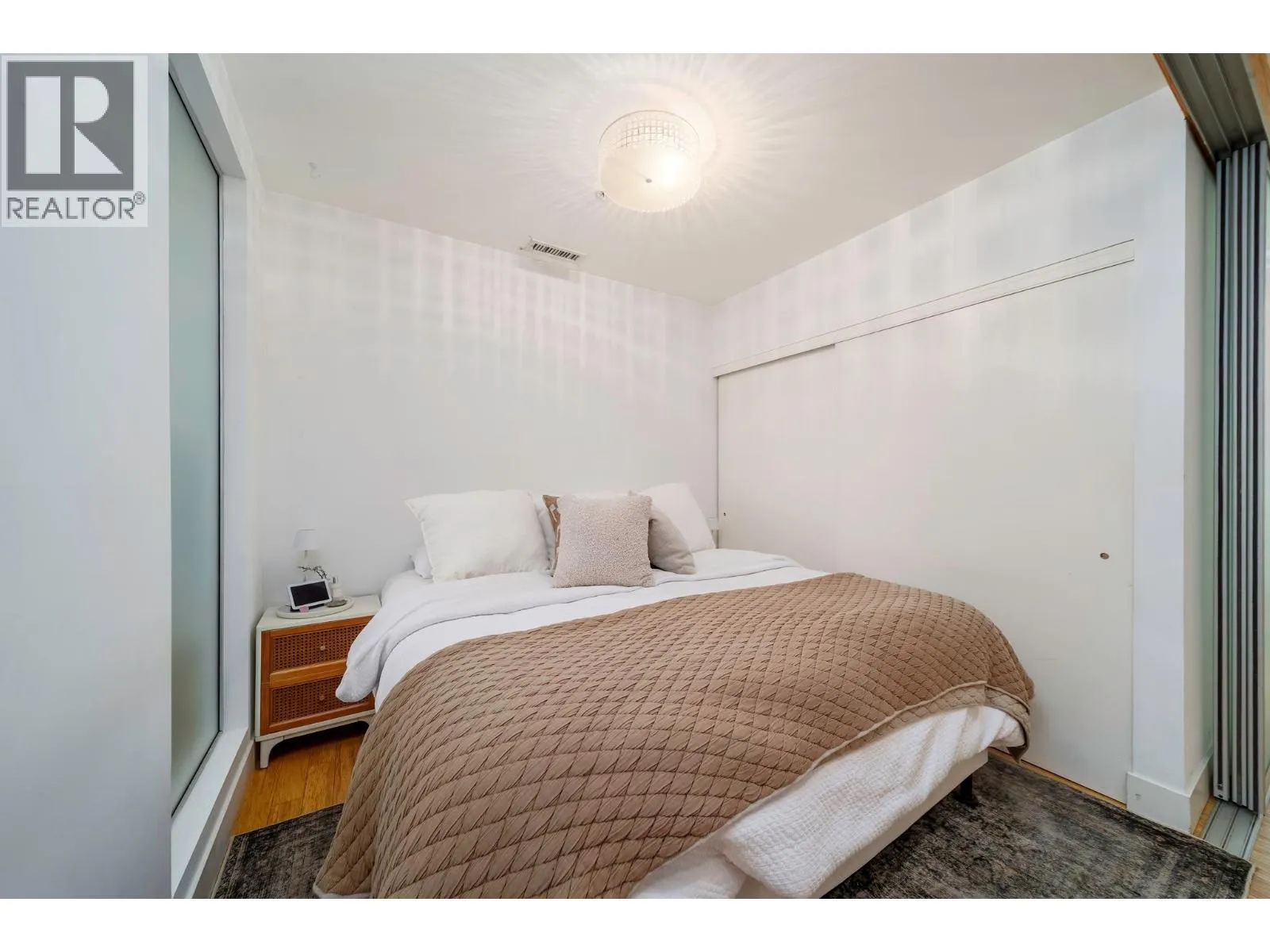 1289 Ellis Street Unit# 212