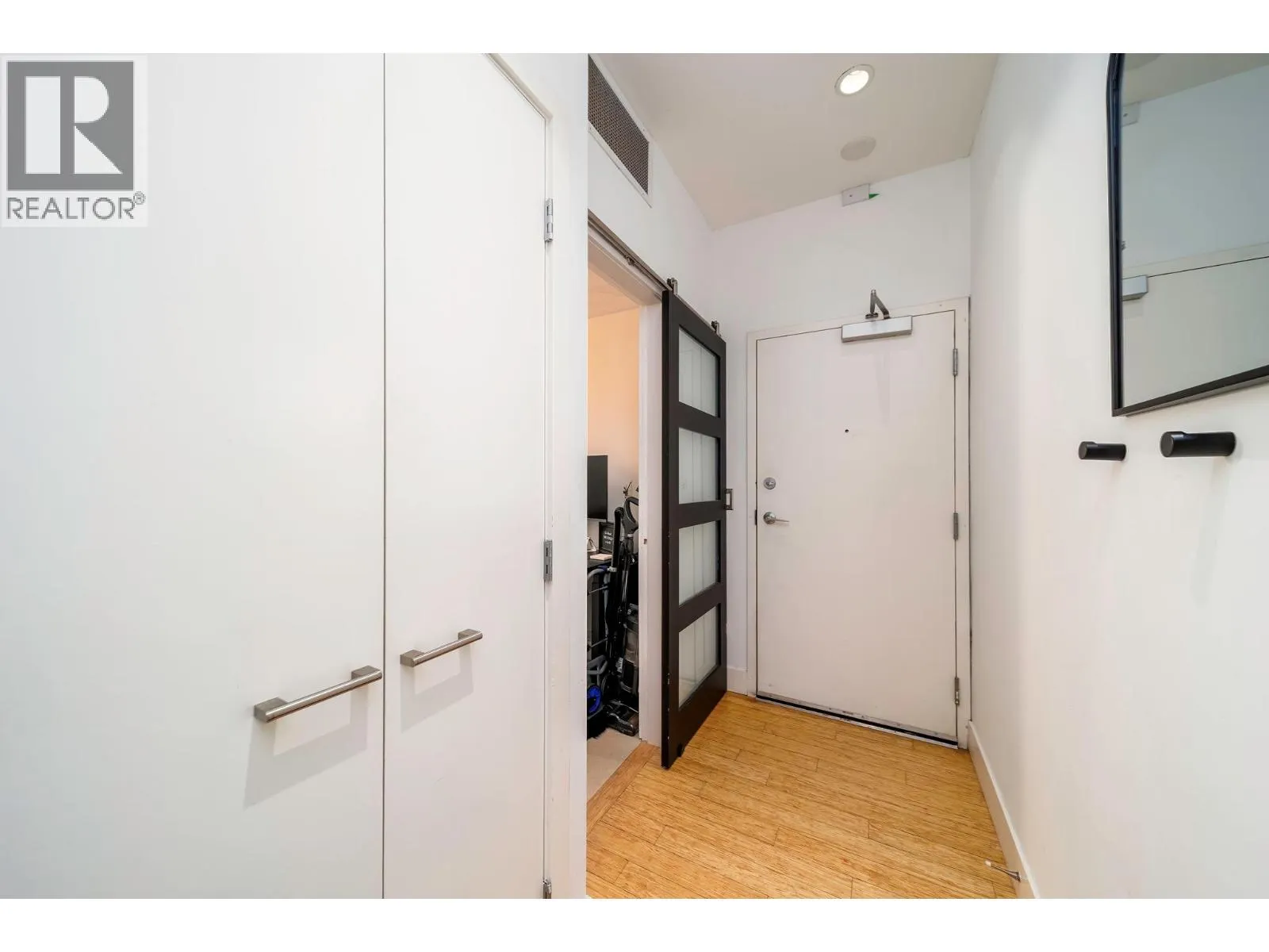 1289 Ellis Street Unit# 212